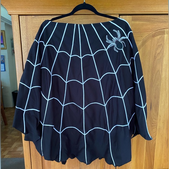 Grandinroad Other - Spiderweb Costume Poncho Skirt O/S Embroidered Spider Halloween Grandin Road